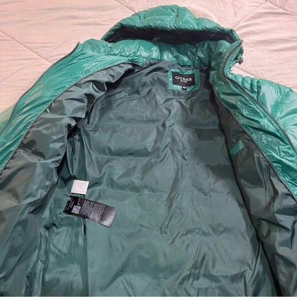 GUESS Kelly Green Men’s Puffer Jacket Size Large - Picture 8 of 14